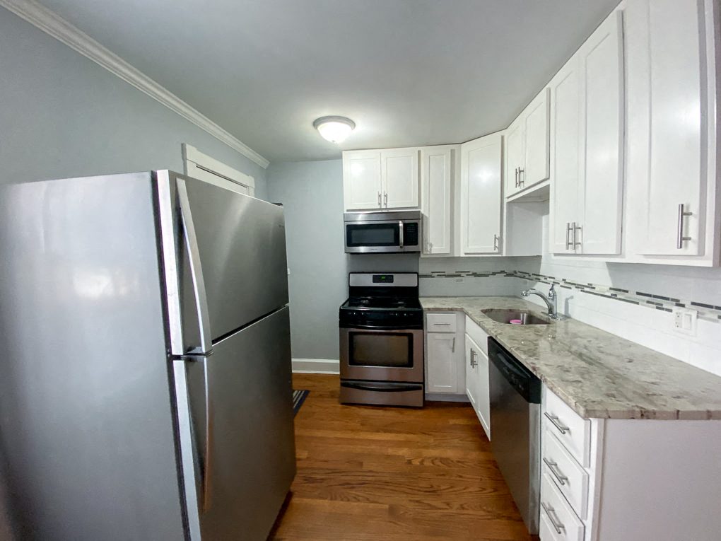 607 W. Deming Pl. 607 W. Deming Pl., Chicago, IL 60614 Lincoln Park - Leasing by Cross Street